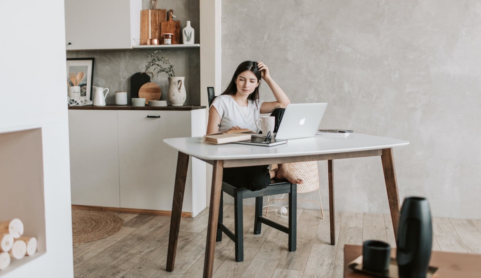 Tips to Succeed in an Online Course by Jung